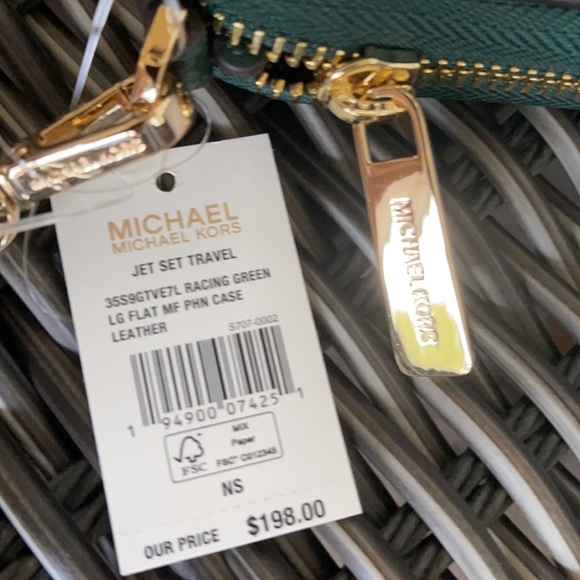 Michael Kors Jet Set Travel Lg Flat Multifunctional Phone Case-Wristlet-Wallet - Picture 5 of 16